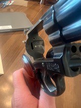 Smith & Wesson 16-4 32 H&R Magnum used - 7 of 13