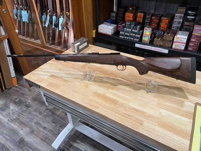 Winchester 70 Super Grade 300 WSM RMEF NIB