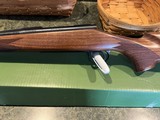 Remington 700 Classic 300 Win Magnum NIB - 6 of 11