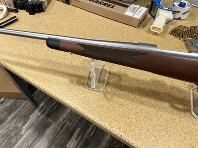 Winchester 70 Super Grade Stainless Walnut 6.5 Creedmoor NIB - Image 4 of 13