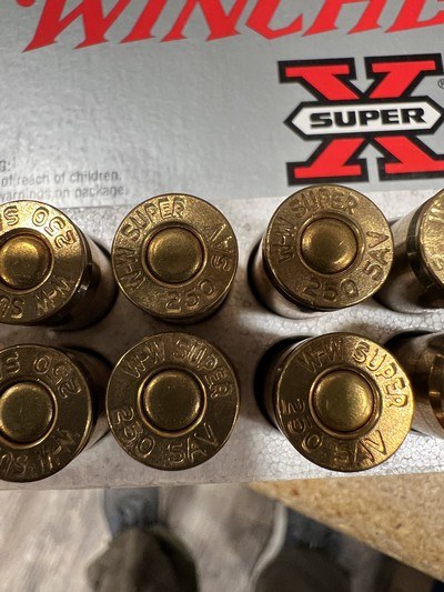 Winchester Super X 250 Savage silver tip 3 factory full boxes - Image 3 of 4