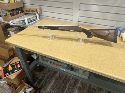 Remington 700 CDL SS DM engraved 7mm rem magnum - Image 1 of 10