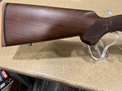 Winchester 70 Classic Featherweight 300 WSM with sights NIB - Image 7 of 9