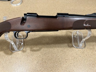Winchester 70 Classic Featherweight 300 WSM with sights NIB - Image 8 of 9