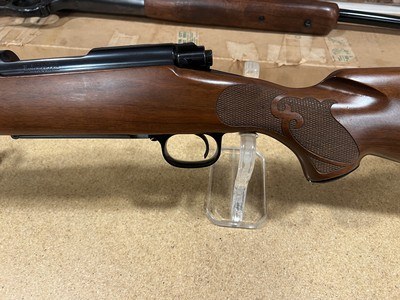 Winchester 70 SA Featherweight 6mm Rem - Image 3 of 12