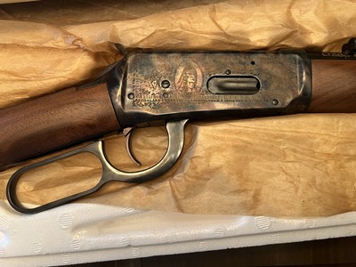 Winchester 94 Chief Crazy Horse 38-55 win NIB 1983 - Image 3 of 12