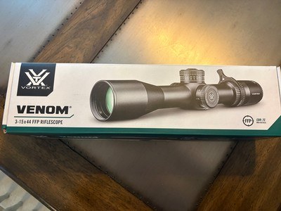 Vortex Venom 3-15x44 FFP - MOA Reticle - with box