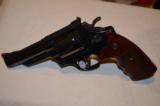 Smith and Wesson model 29-2 44 mag 4 inch barrel - 2 of 5
