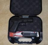 Glock 23 40S&W with hard case, papers and two magazines Excellent condition - 3 of 4