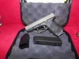 Glock 19 in excellent condition, Cerakoted slide great shooter, one magazine 9MM - 5 of 5