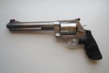 Smith & Wesson 500 - 2 of 6