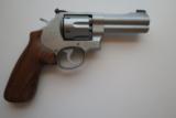 Smith & Wesson 625-8 JM in 45 ACP - 3 of 7