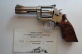 Smith & Wesson Distinguished .357 Combat Magnum Revolver - 3 of 6