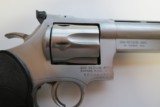 Dan Wesson Arms 44 Magnum - 5 of 10