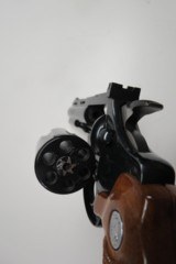 Colt Diamondback in 22 Long Rifle - 6 of 7