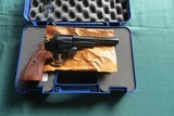 New in Box Smith & Wesson Model 57-6 in 41 Magnum - 1 of 5
