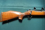 Weatherby Mark V Lazermark in 240 Weatherby Magnum - 2 of 14