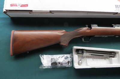 Ruger M77 Hawkeye in 257 Roberts - Image 2 of 12