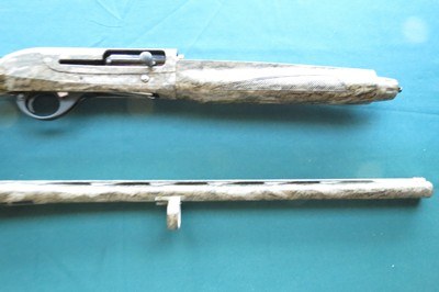 Weatherby 18i 12 Gauge in Mossy Oak - Image 3 of 9