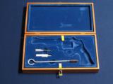 SMITH & WESSON DISPLAY CASE - 1 of 2