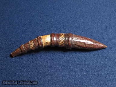 ANTIQUE LEATHER POWDER HORN