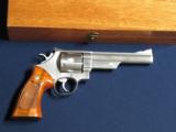 SMITH & WESSON 629 44 MAG - 2 of 3