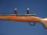 WINCHESTER 70 VARMINT 22-250 - 4 of 6