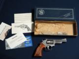 SMITH & WESSON 66-1 357 MAG - 1 of 4