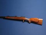 WINCHESTER 70 VARMINT 22-250 - 5 of 6