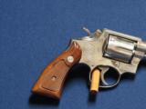 SMITH & WESSON 10-5 38 SPECIAL - 2 of 4