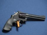 SMITH & WESSON 17-8 22LR - 1 of 4