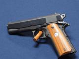 COLT 1911 COMMANDER 9MM
- 3 of 4