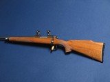 REMINGTON 700 LH BDL DELUXE 22-250 - 5 of 7