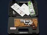 SMITH & WESSON 627-5 PERFORMANCE CENTER 357 MAGNUM - 3 of 3