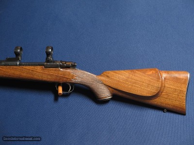 EMIL FACUNA 7MM REM MAG CUSTOM RIFLE - Image 5 of 9