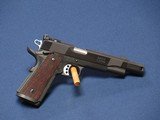 LES BAER 1911 ULTIMATE MASTER 45 ACP - 1 of 5