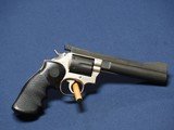 SMITH & WESSON 19-3 357 MAGNUM - 1 of 4