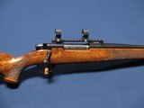 WEATHERBY MARK V DELUXE 257 WBY - 1 of 9