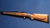 WINCHESTER 70 SUPER GRADE 6.5 CREEDMORE AAA FRENCH WALNUT - 5 of 9