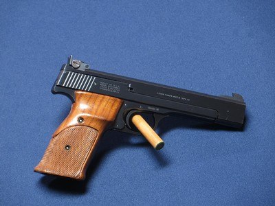 SMITH & WESSON 41 22LR