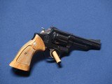 SMITH & WESSON 19-3 357 MAGNUM