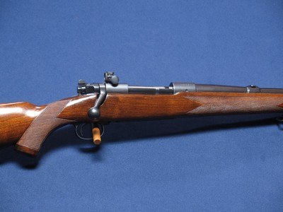 WINCHESTER 70 SUPER GRADE 7MM 1942