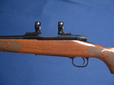 WINCHESTER 70 FEATHERWEIGHT 243 - Image 4 of 9