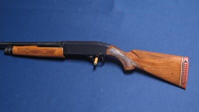WINCHESTER 1200 12 GAUGE - Image 5 of 7