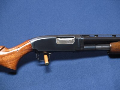 WINCHESTER 12 20 GAUGE 1959 - Image 1 of 8