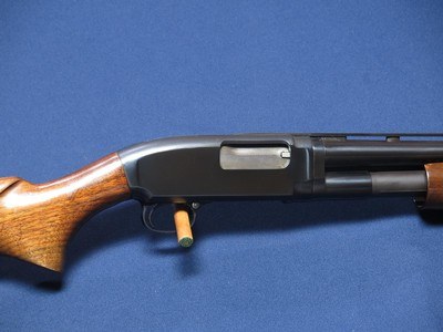 WINCHESTER 12 16 GAUGE 1959 - Image 1 of 8