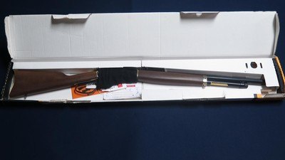 HENRY REPEATING ARMS H010B 45-70 - Image 2 of 8