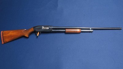 WINCHESTER 12 20 GAUGE - Image 2 of 7