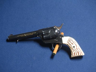 HY HUNTER FRONTIER SIX SHOOTER 22LR - Image 3 of 5