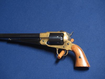 PIETTA REMINGTON NEW MODEL ARMY 44 CAL REPRODUCTION - Image 4 of 4